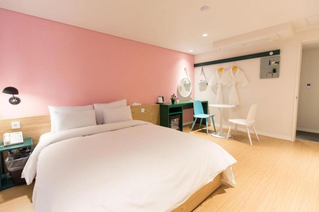 Hotel Yeogiuhtte Gyeongpo Каннин Екстер'єр фото